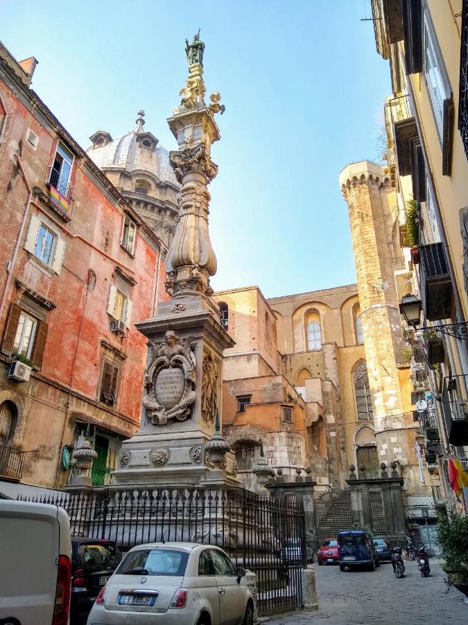 Grande & Caratteristico Dietro La Cattedrale Νάπολη Εξωτερικό φωτογραφία